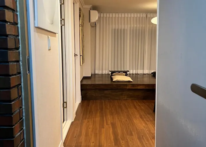 Apartment Complace Y *