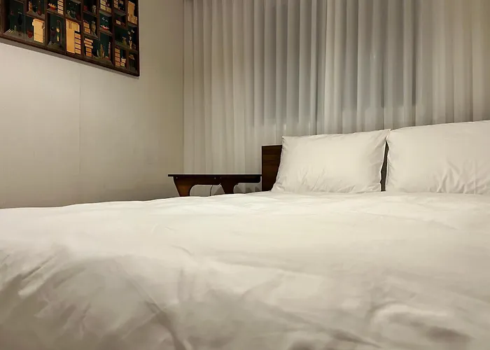 Complace Y Apartment